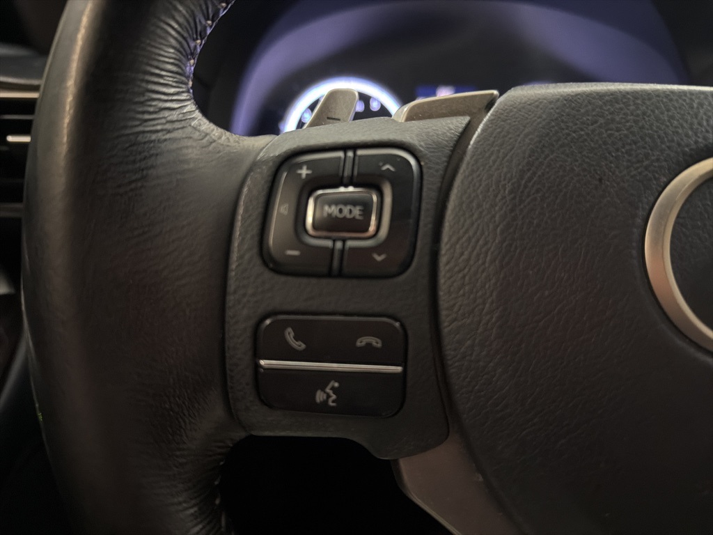 2015 Lexus RC 350 photo 23