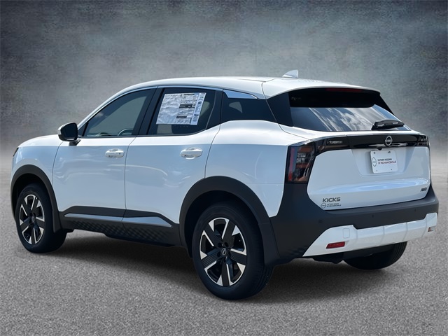 2025 Nissan Kicks SV photo 4