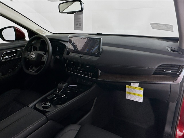 2026 Nissan Rogue Platinum photo 31