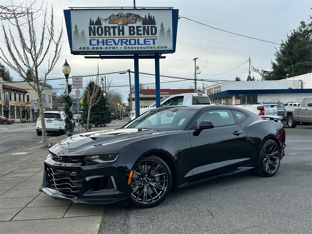 2021 Chevrolet Camaro ZL1's photo