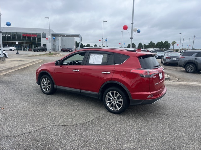 2016 Toyota RAV4 Limited photo 4