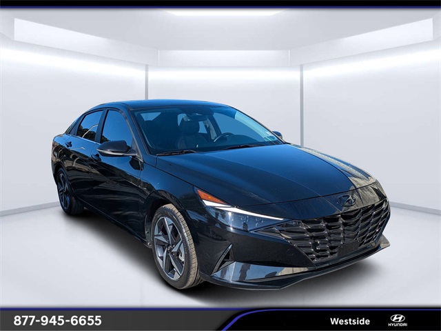 2023 Hyundai Elantra Limited's photo