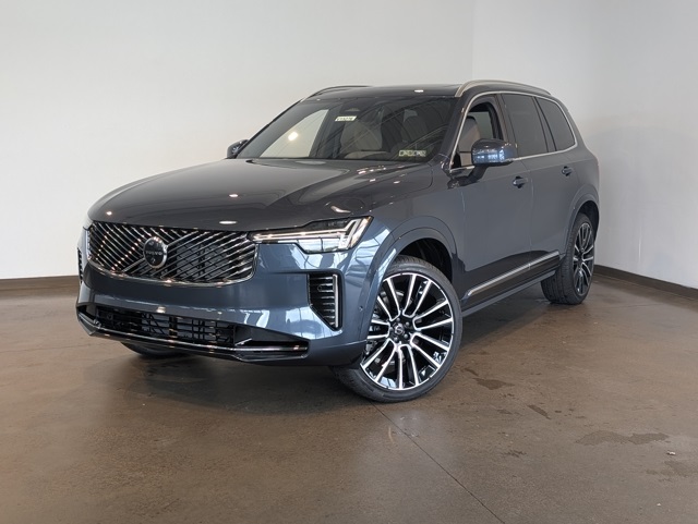 2026 Volvo XC90 Plus's photo