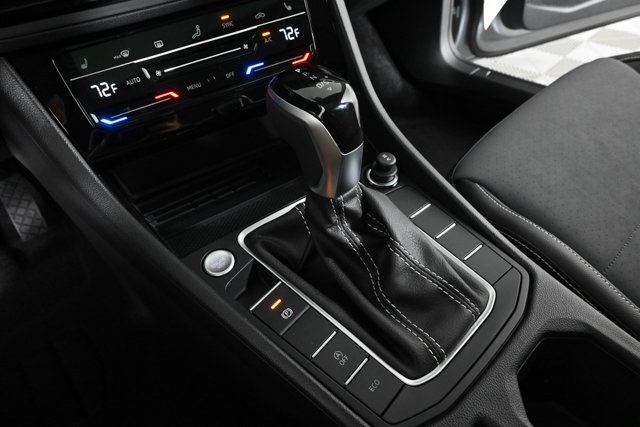 2025 Volkswagen Jetta 1.5T SE photo 14