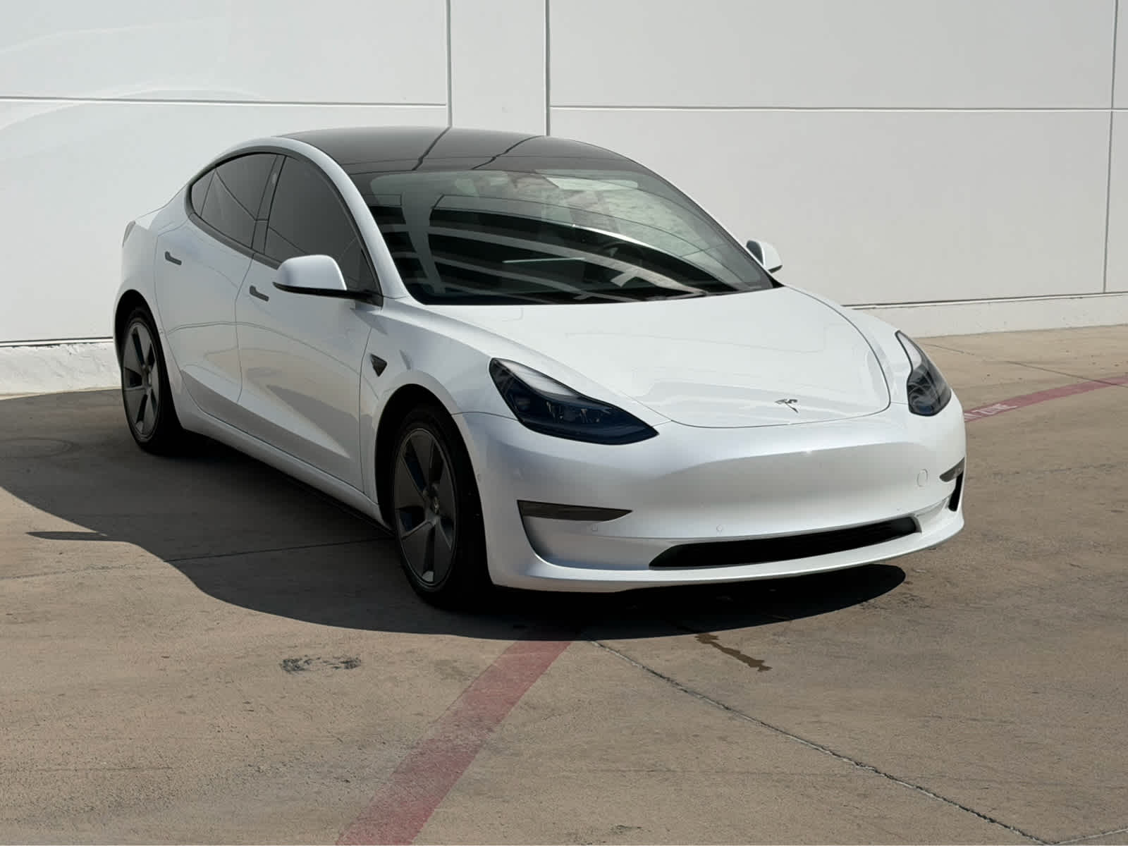 2022 Tesla Model 3 Long Range photo 3