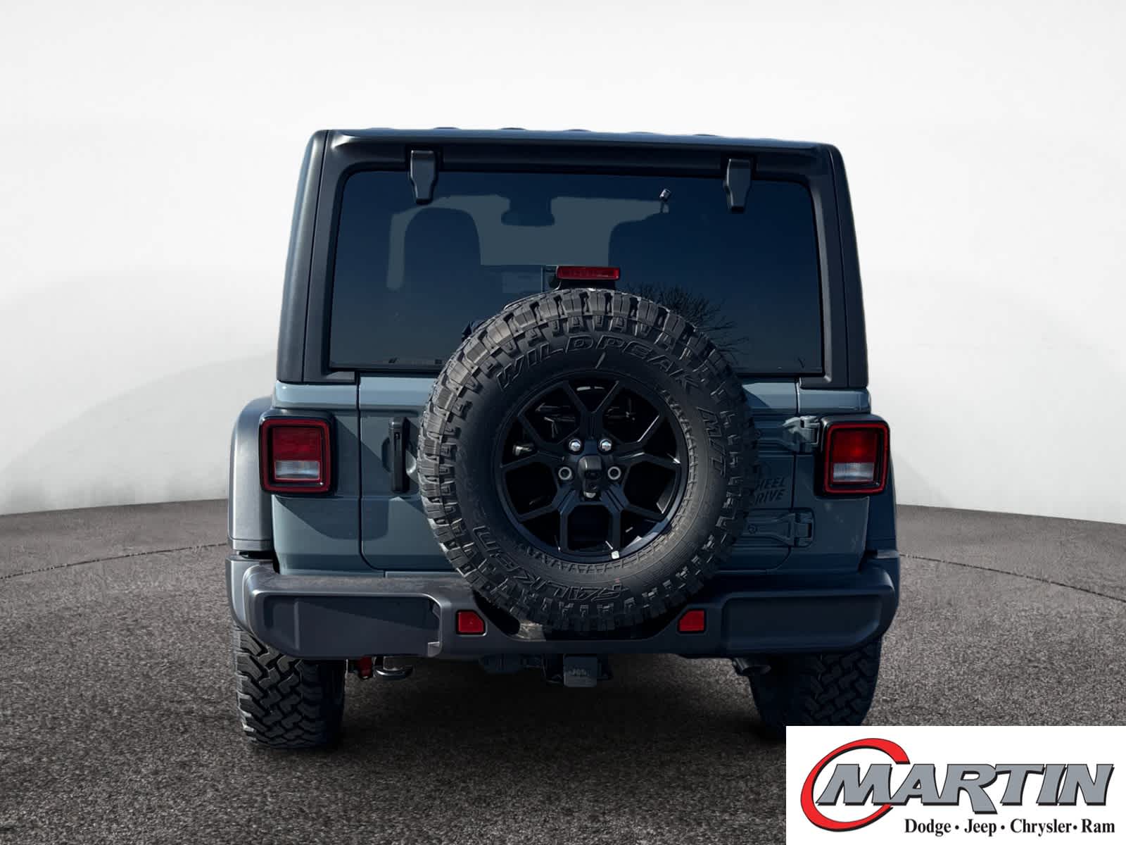 2025 Jeep Wrangler Willys photo 4