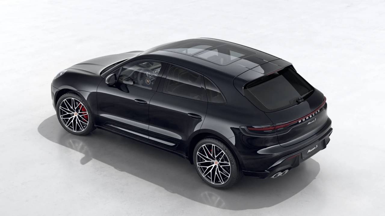 2026 Porsche Macan S photo 4