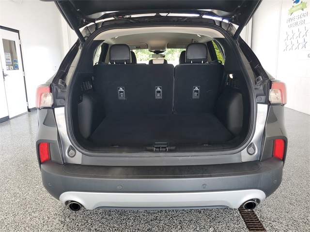 2020 Ford Escape SEL photo 27