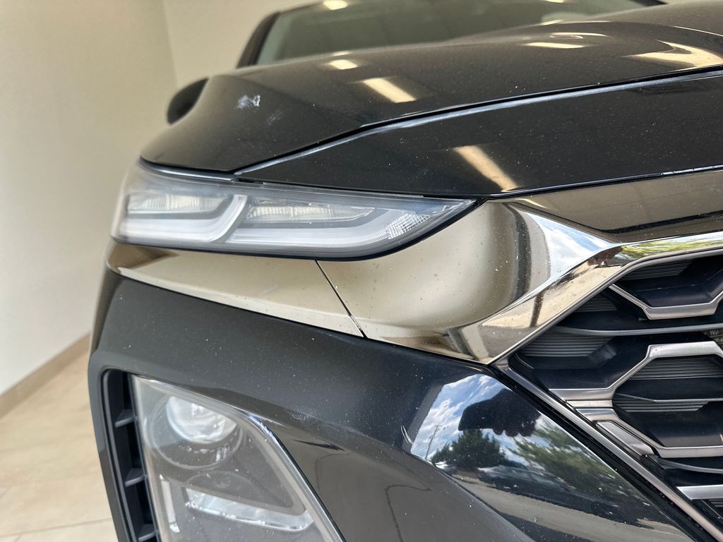 2019 Hyundai Santa Fe SE photo 8
