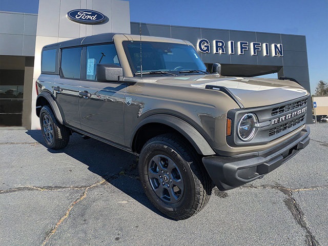 2025 Ford Bronco 4-Door Big Bend's photo