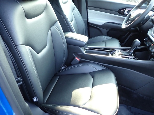 2025 Jeep Compass Limited photo 11