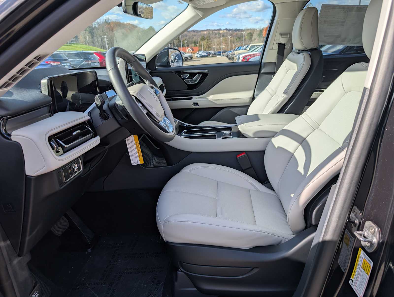 2026 Lincoln Aviator Premiere photo 4