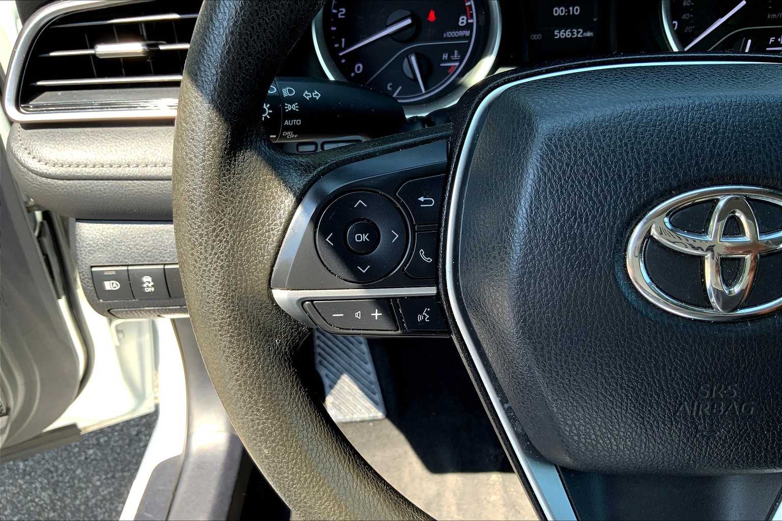 2023 Toyota Camry LE photo 41