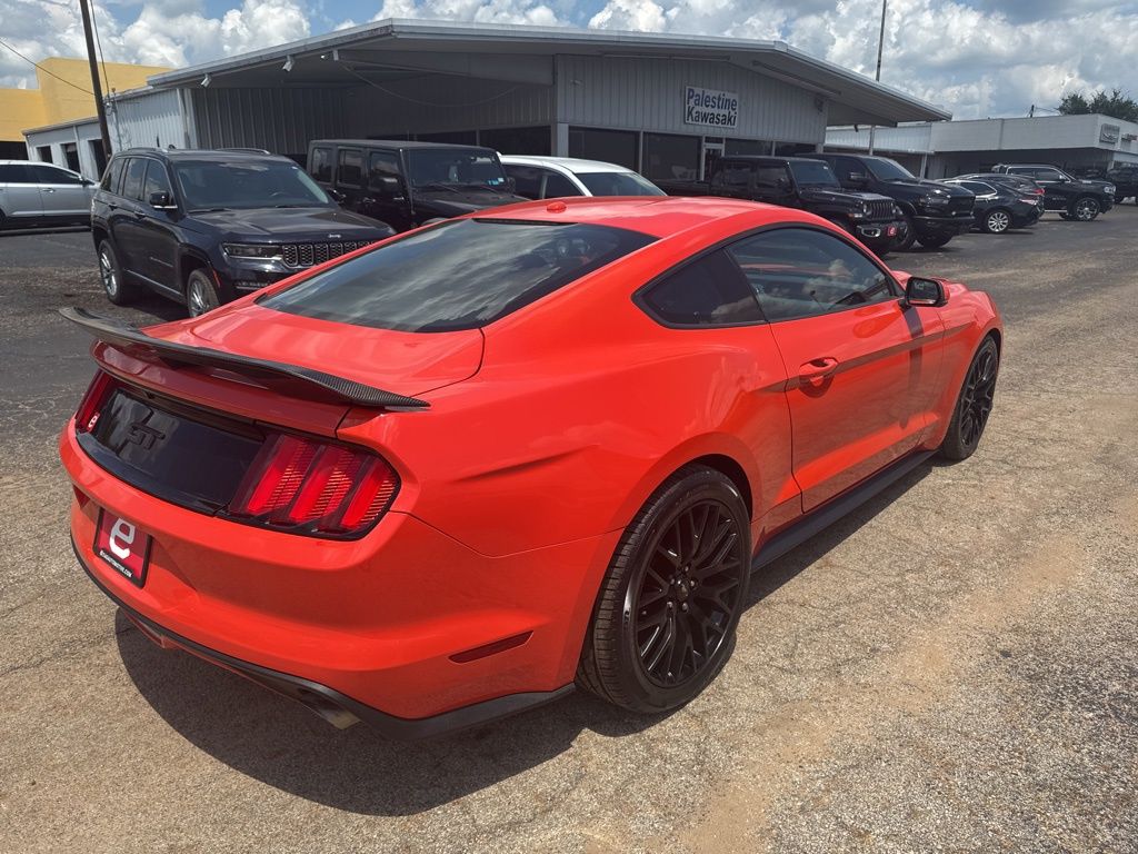 2016 Ford Mustang GT Premium photo 7