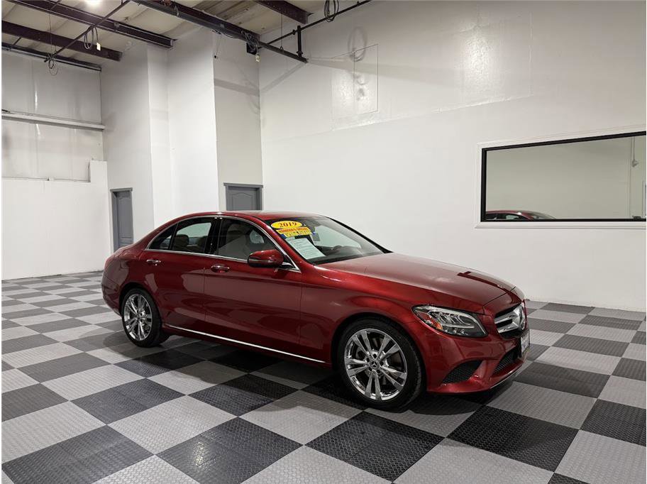 2019 Mercedes-Benz C-Class Sedan C300's photo