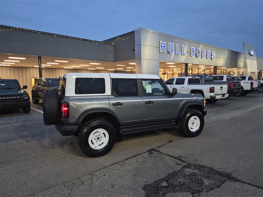 2025 Ford Bronco Heritage First Edition photo 4