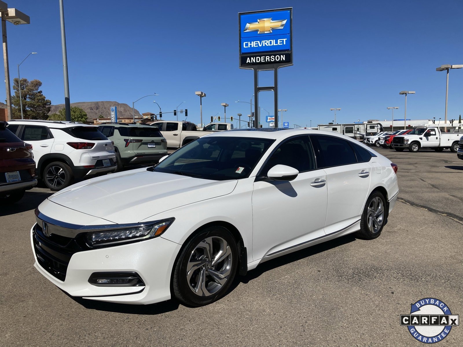 2018 Honda Accord Touring's photo