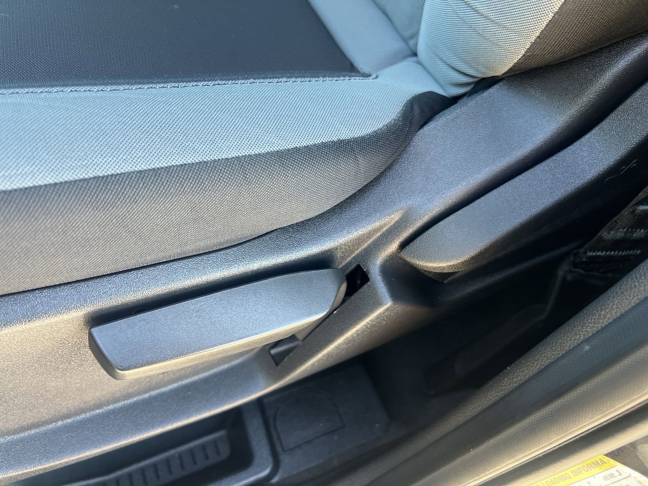 2016 Ford Escape S photo 13