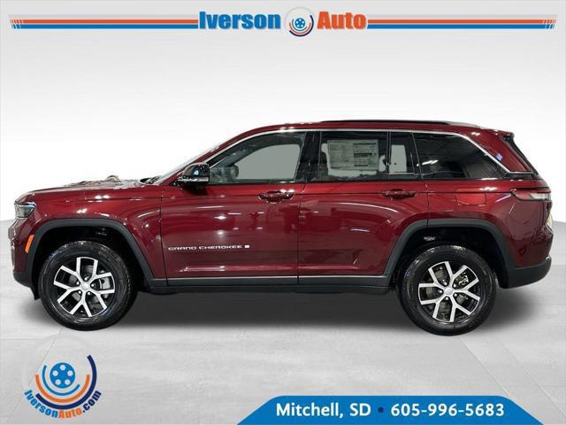 2025 Jeep Grand Cherokee Limited photo 3