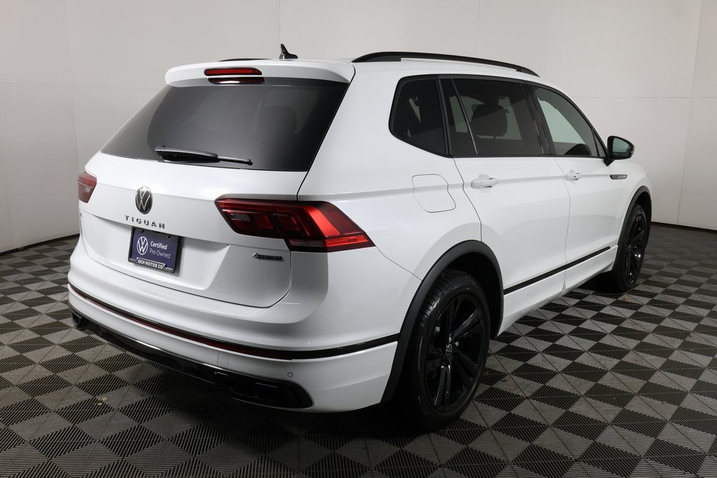 2024 Volkswagen Tiguan SE R-Line Black photo 4