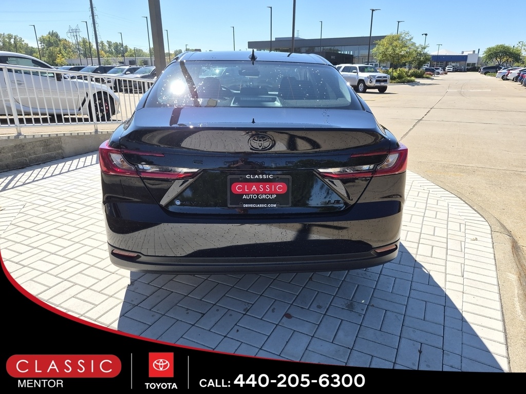 2026 Toyota Camry LE photo 2