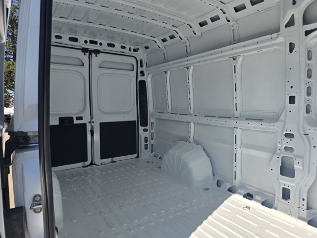 2026 Ram ProMaster 3500 photo 3