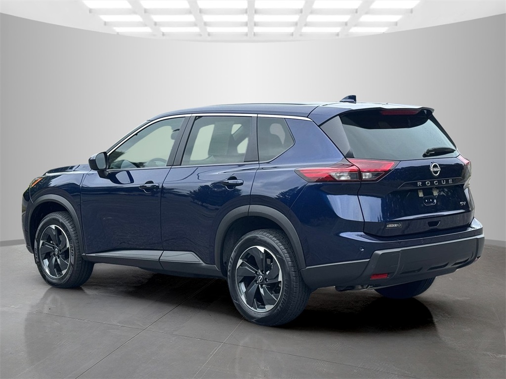 2024 Nissan Rogue SV photo 4