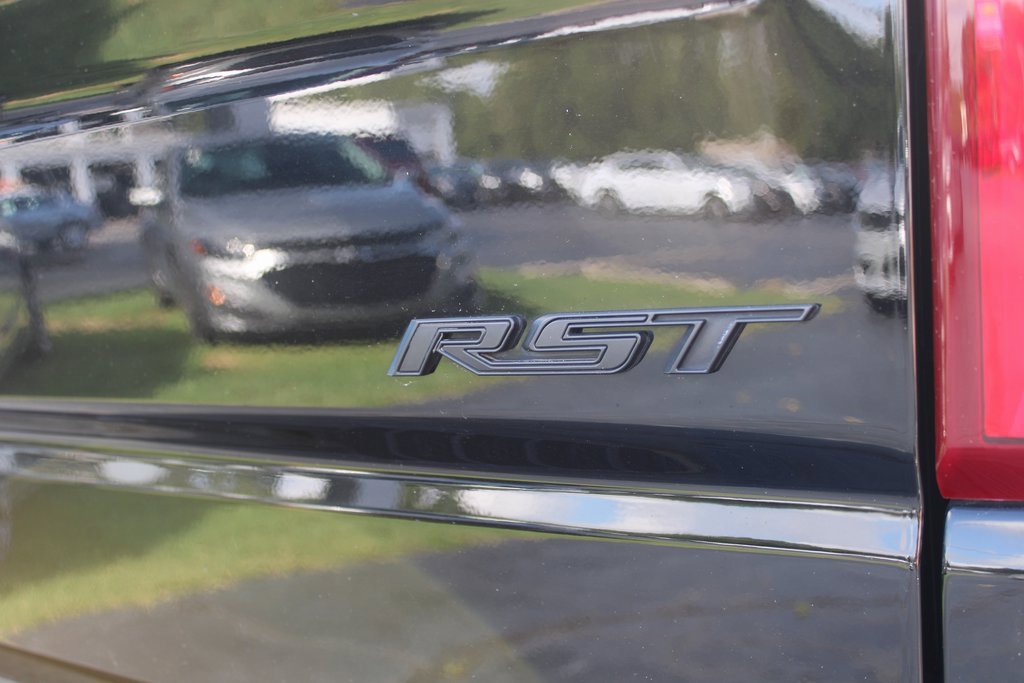 2020 Chevrolet Silverado 1500 RST photo 10