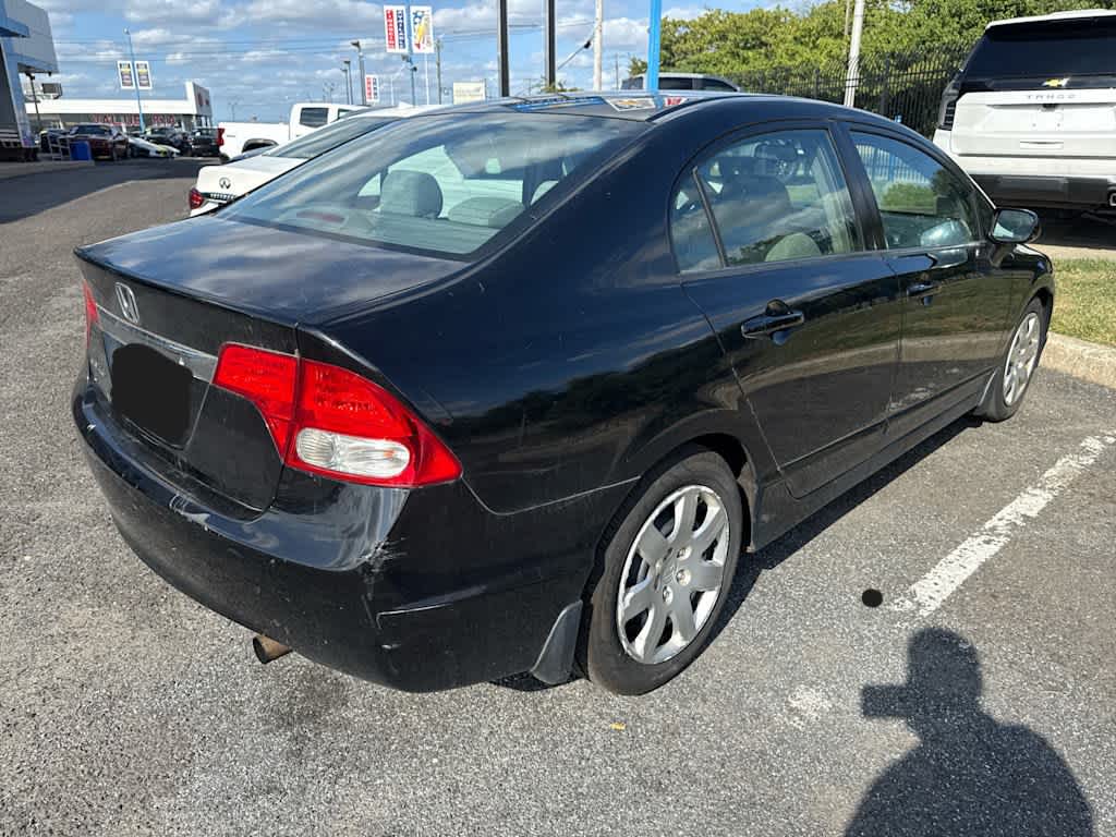 2010 Honda Civic LX photo 4
