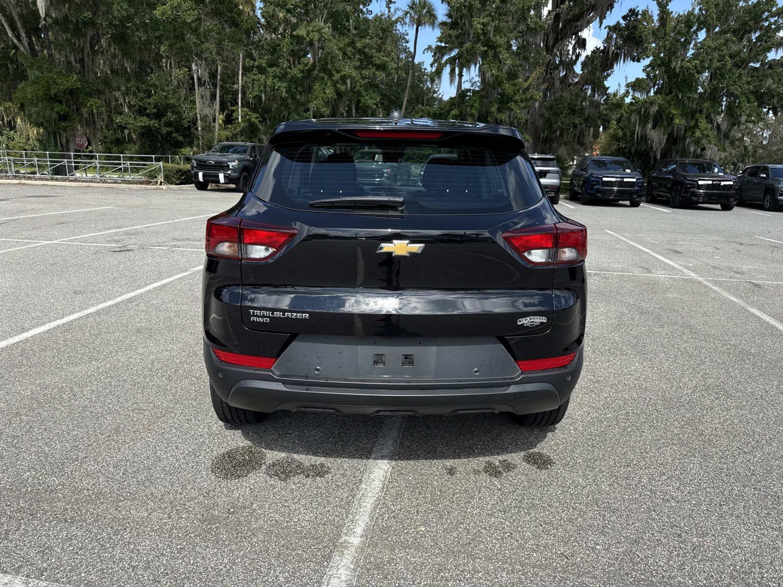 2023 Chevrolet Trailblazer LS photo 3