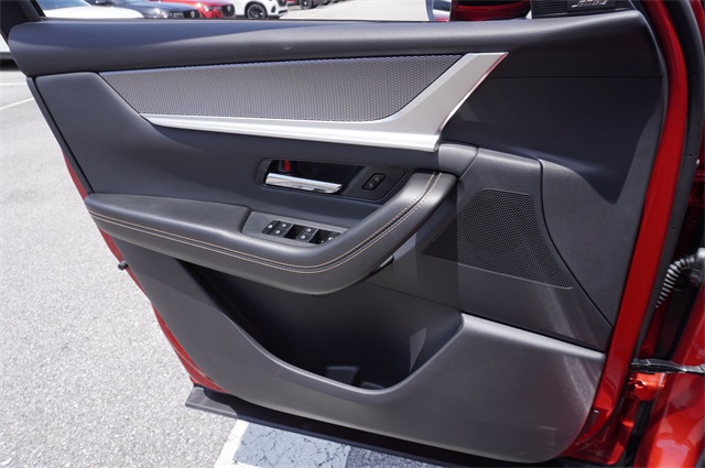 2025 Mazda CX-70 Plug-in Hybrid Premium Plus photo 16