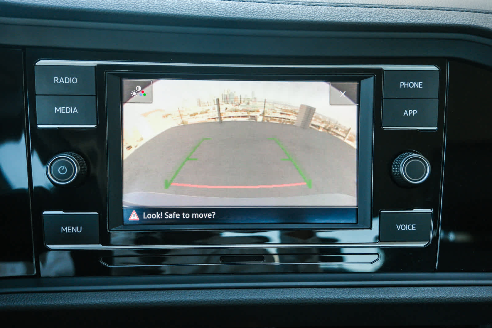 2024 Volkswagen Jetta SE photo 23