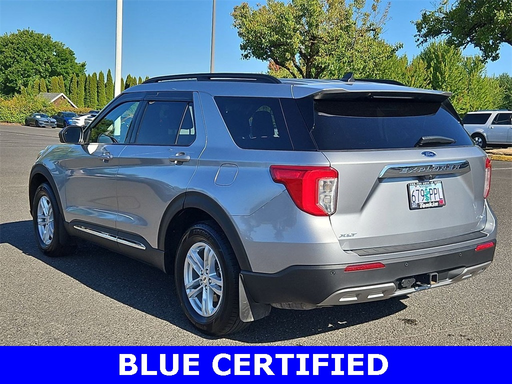 2023 Ford Explorer XLT photo 3