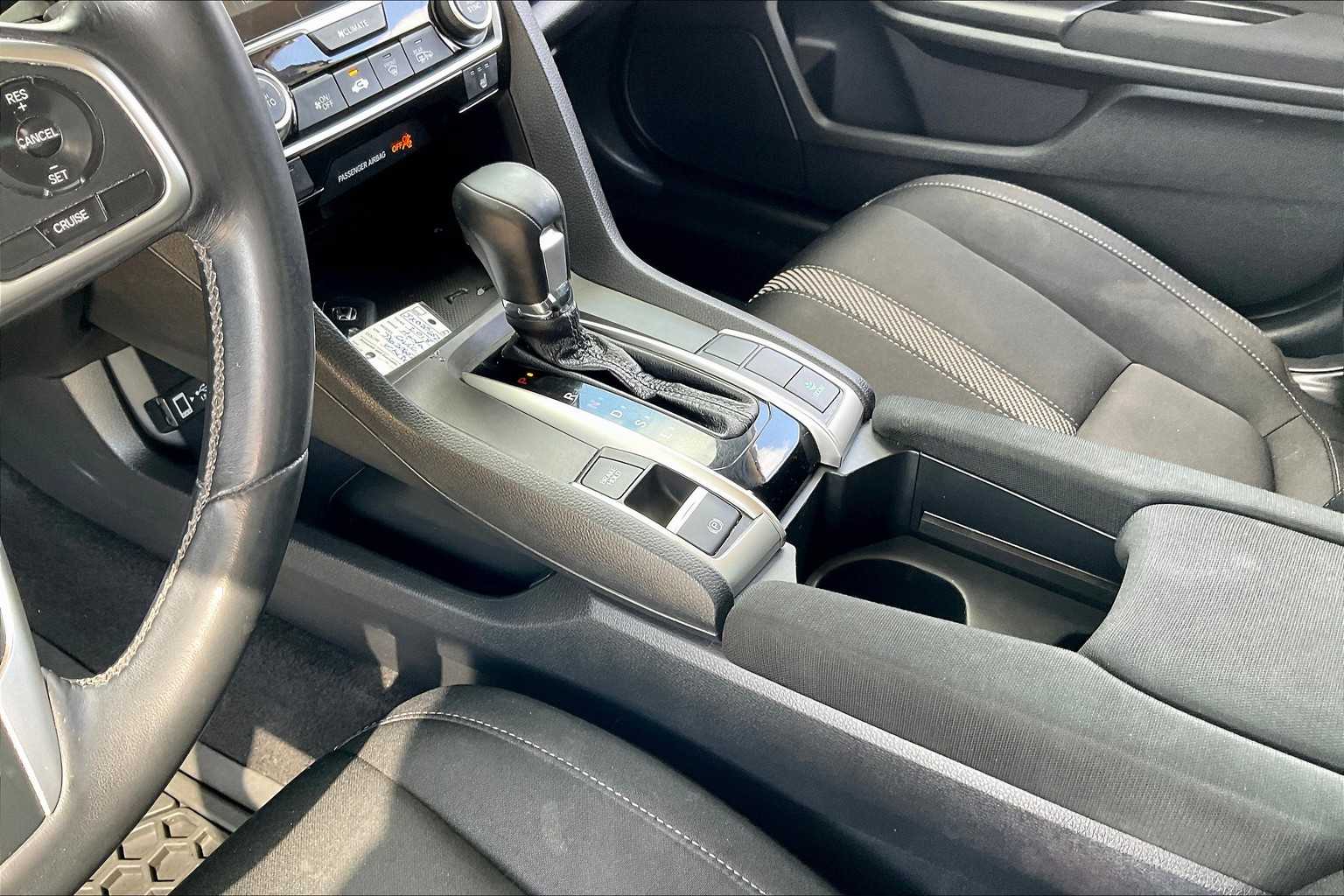 2018 Honda Civic EX-T photo 15