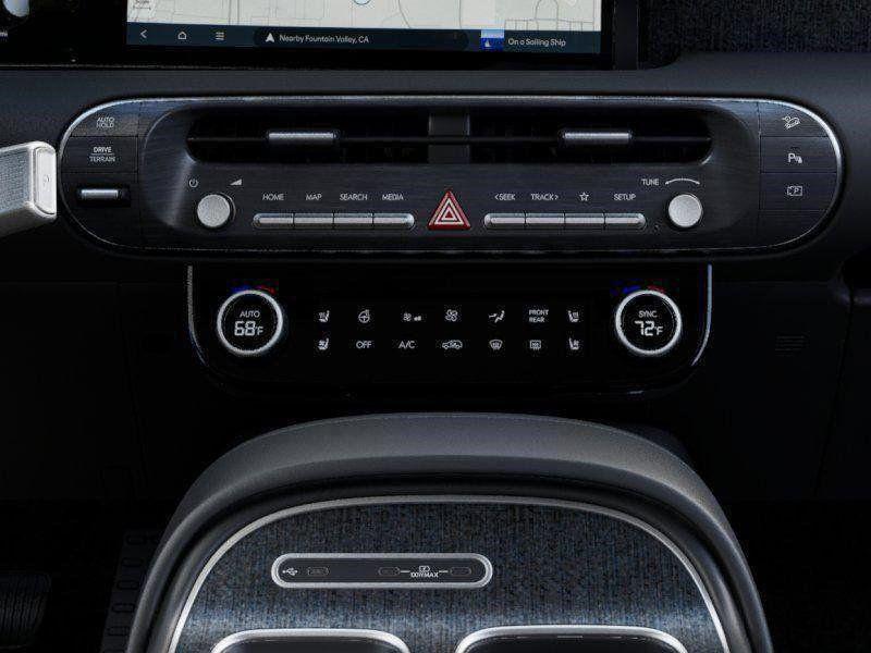 2026 Hyundai Palisade Limited photo 13