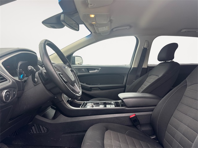 2019 Ford Edge SEL photo 8