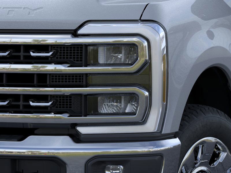 2025 Ford F-350 Lariat photo 18