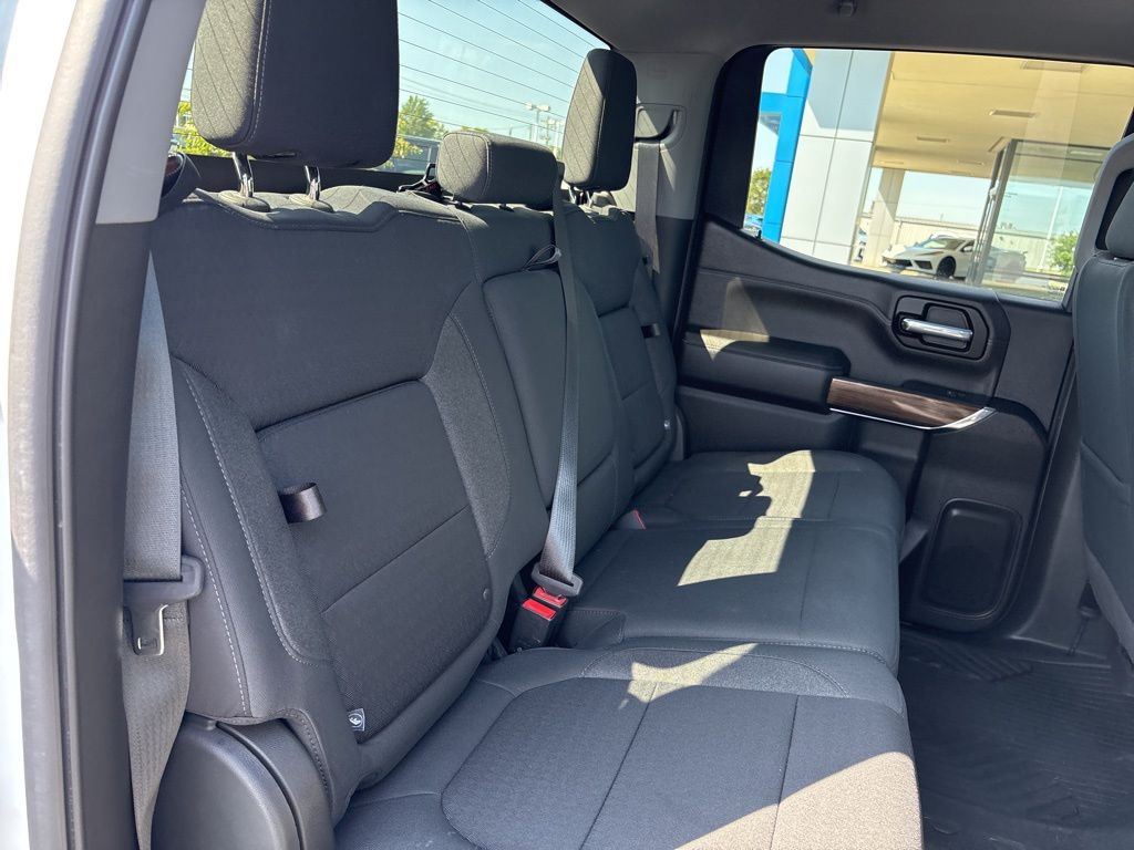 2021 Chevrolet Silverado 1500 RST photo 16