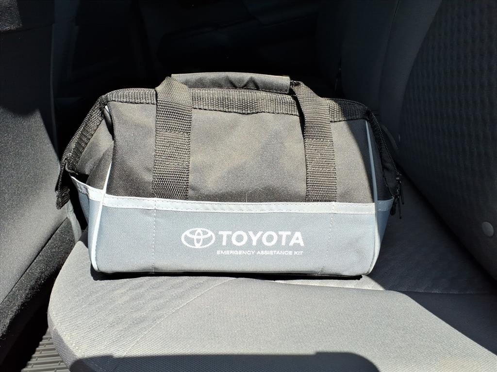 2023 Toyota Tacoma SR5 4x4 Double Cab photo 22