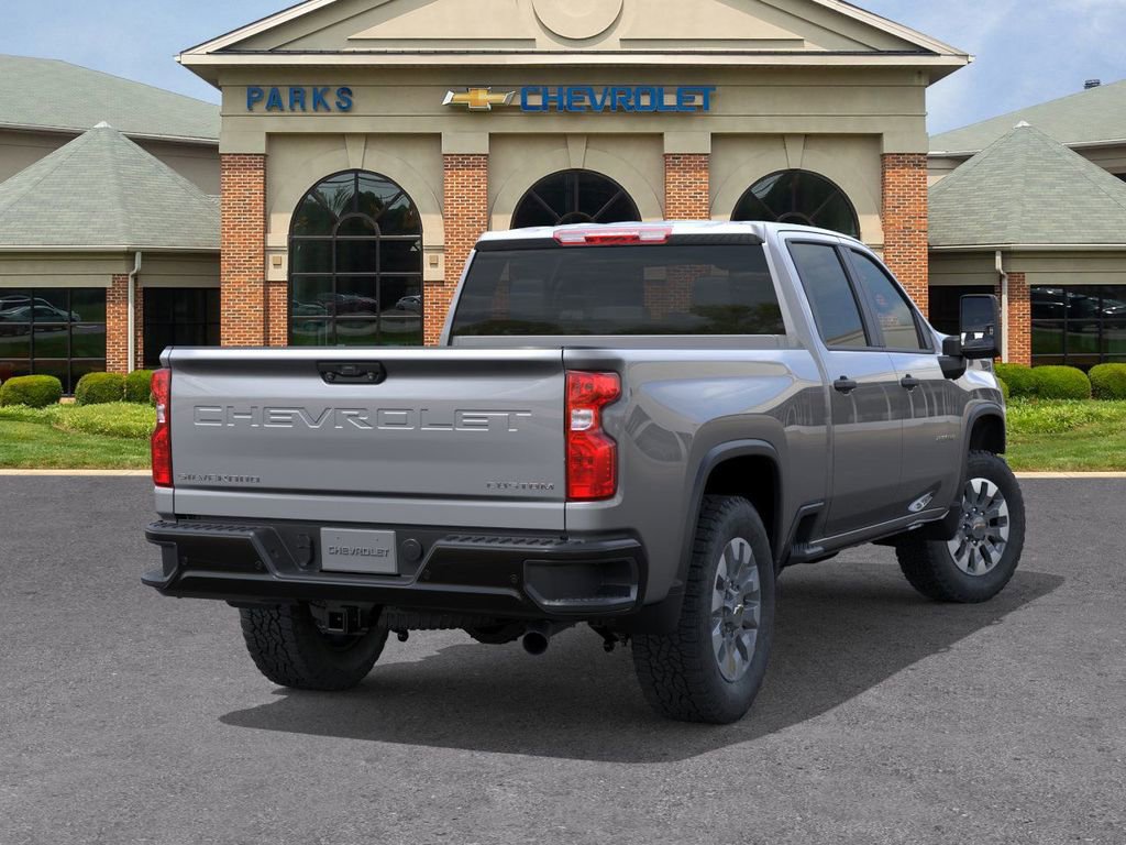 2026 Chevrolet Silverado 2500HD Custom photo 4