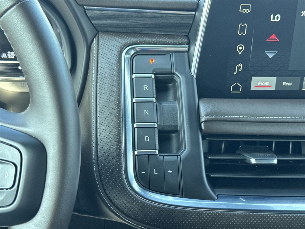 2023 Gmc Yukon SLT photo 25