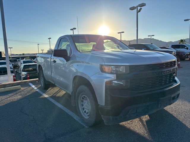 Used 2019 Silver Ice Metallic Chevrolet Work Truck image 7