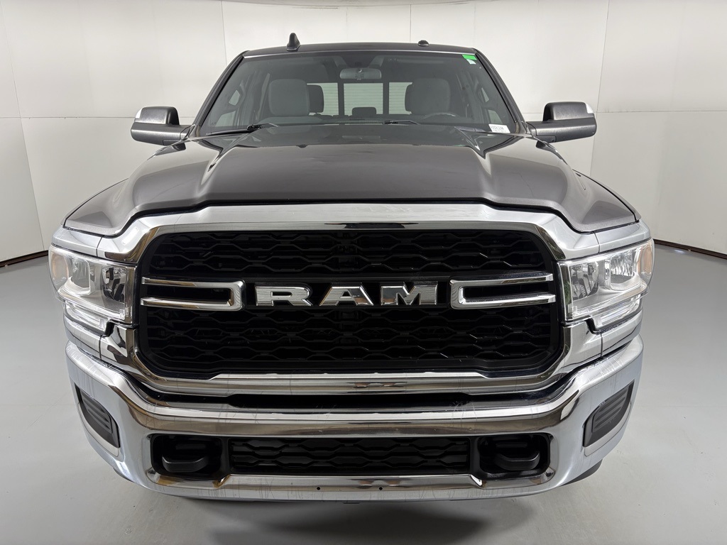 2022 Ram 2500 Tradesman photo 3