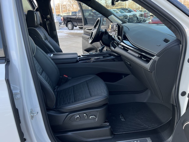2024 Cadillac Escalade V-Series photo 26