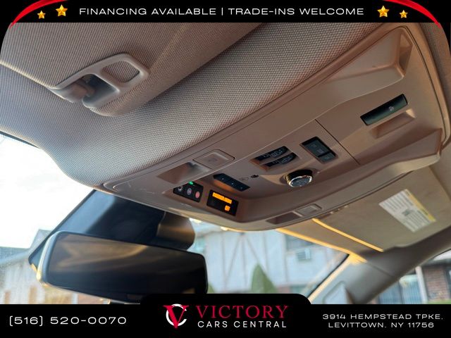 2020 Cadillac Escalade Luxury photo 29