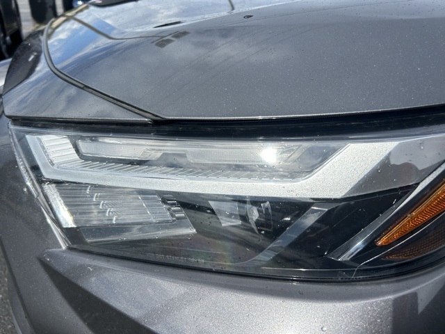 2022 Toyota RAV4 XLE Premium photo 6