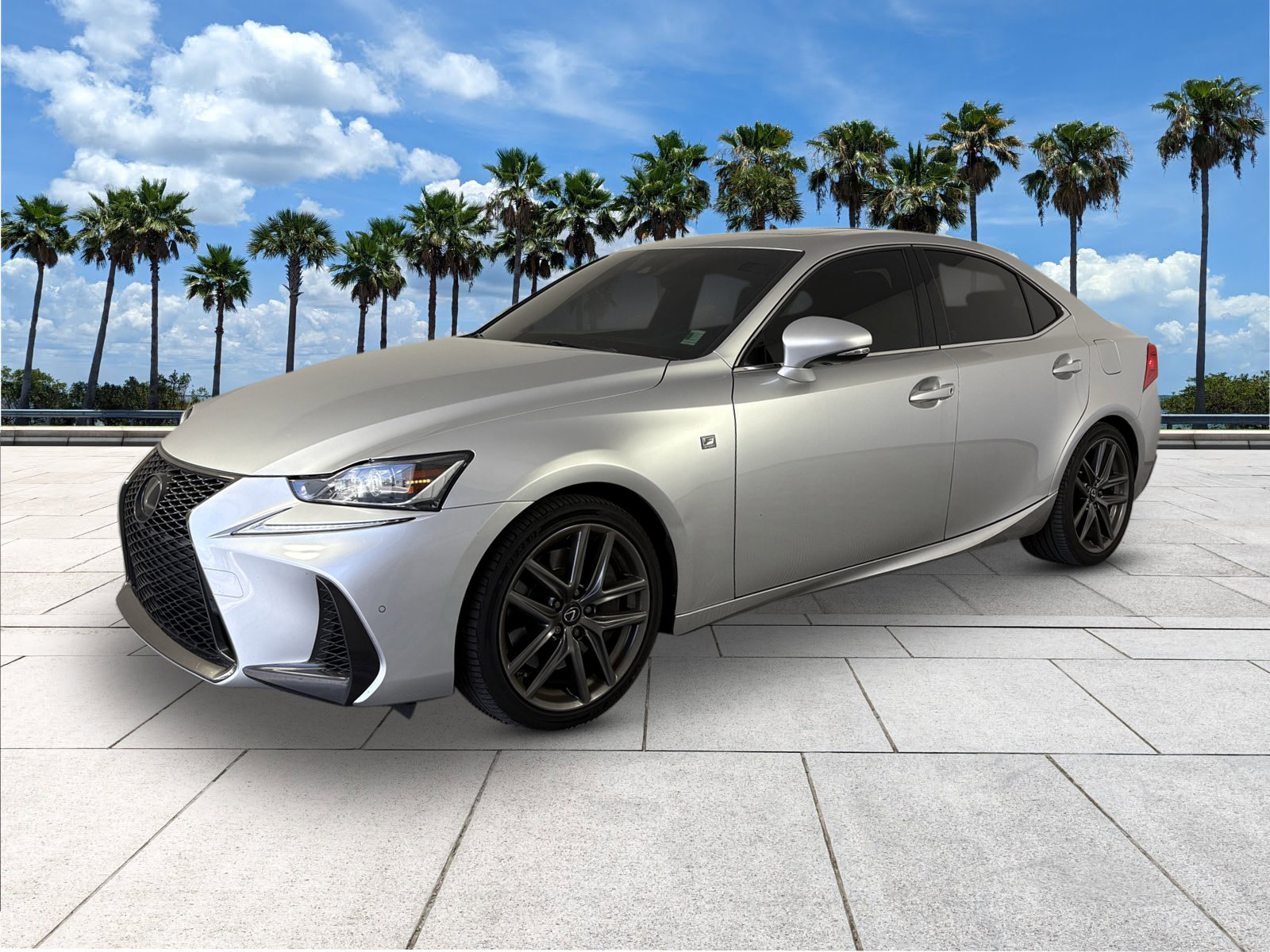 2020 Lexus IS 300 F SPORT photo 4