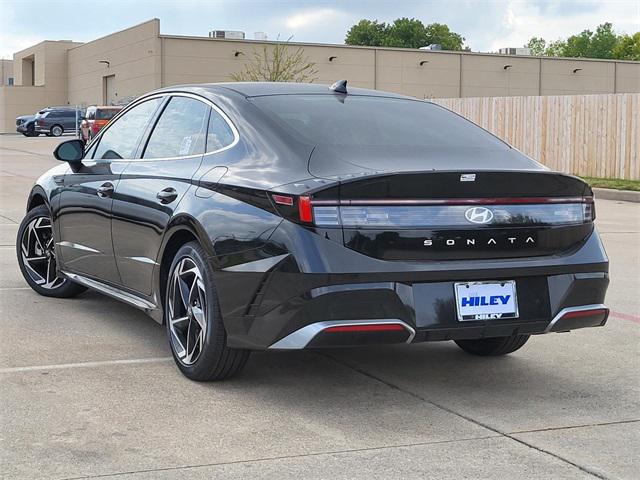 2026 Hyundai Sonata SEL Sport photo 3