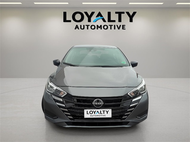 2024 Nissan Versa 1.6 S photo 3
