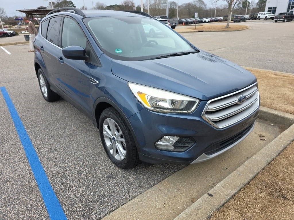 Used 2018 Ford Escape SE with VIN 1FMCU9GD0JUB38528 for sale in Opelika, AL